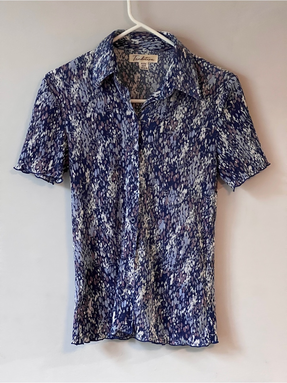 Tradition Blue Print Short-Sleeve Button Front Blouse With Accordion Pleats